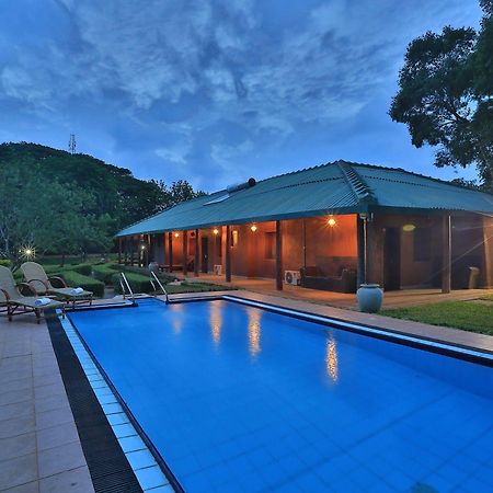 Grand & Gangula Hotell Dambulla Eksteriør bilde