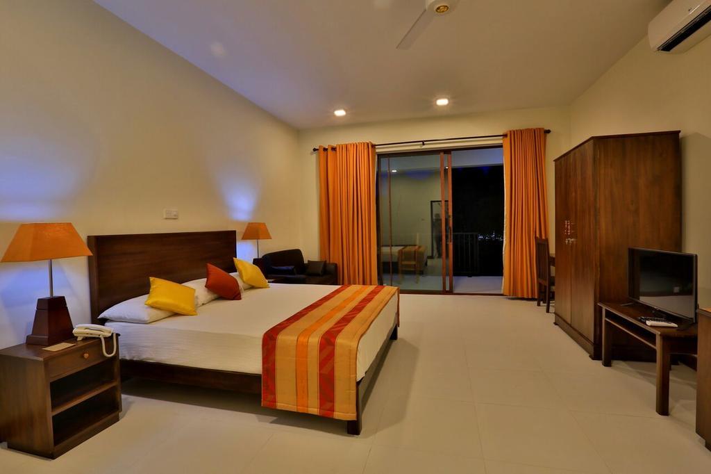 Grand & Gangula Hotell Dambulla Eksteriør bilde