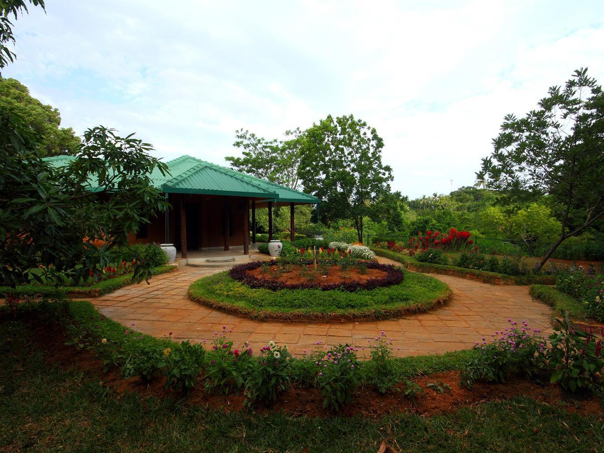 Grand & Gangula Hotell Dambulla Eksteriør bilde
