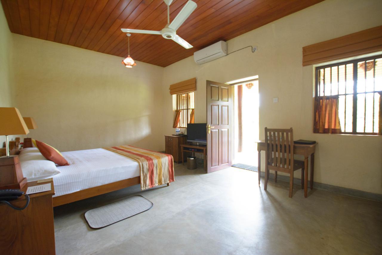 Grand & Gangula Hotell Dambulla Eksteriør bilde