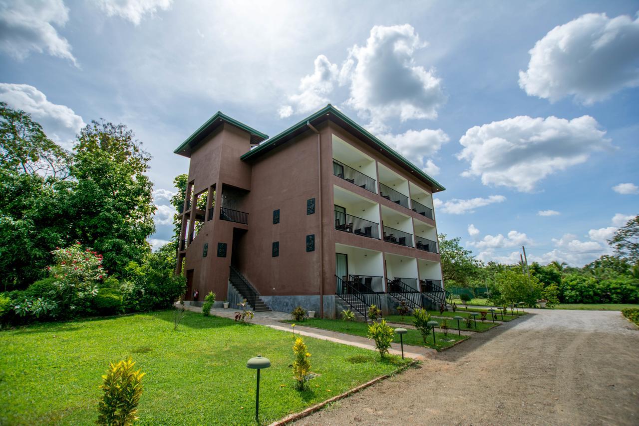 Grand & Gangula Hotell Dambulla Eksteriør bilde